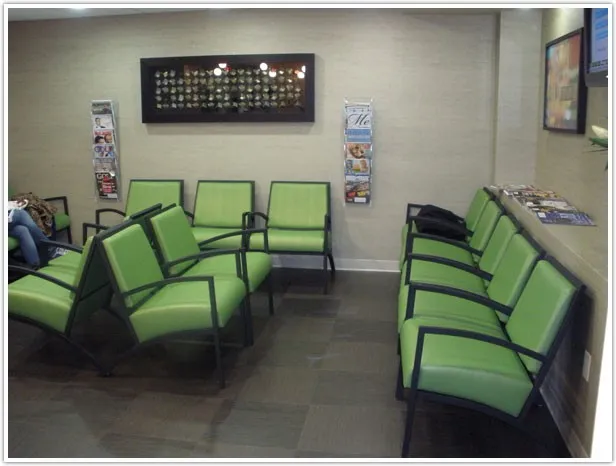 Partial view of the waiting room.